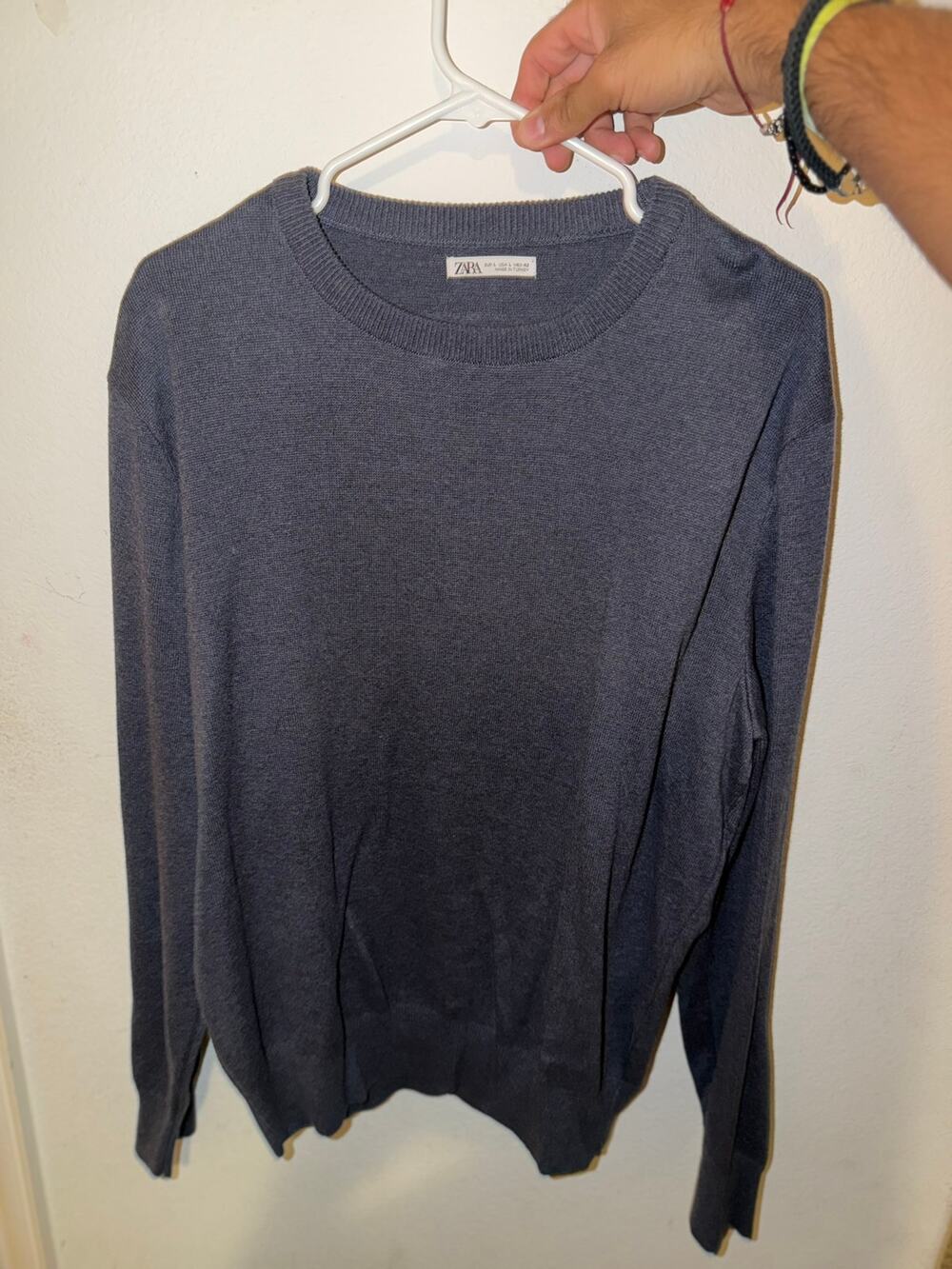 Zara Men’s Large Navy Fine Knit Crewneck Sweater